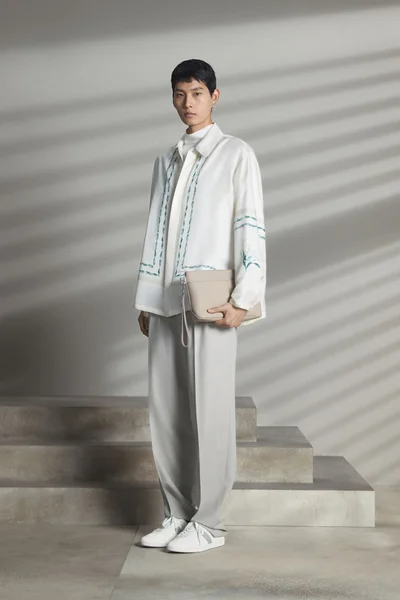 Look 23